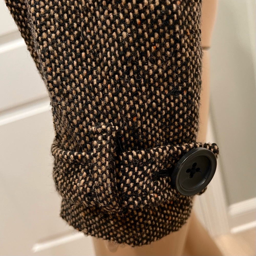 CAbi Short Tweed Jacket Single Button Size 8 - Picture 5 of 8